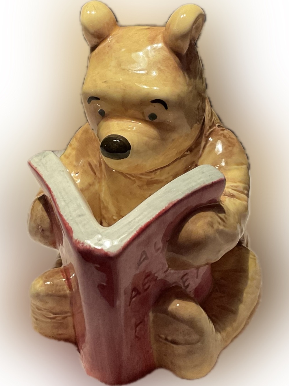 Vintage Classic Pooh Ceramic Bank